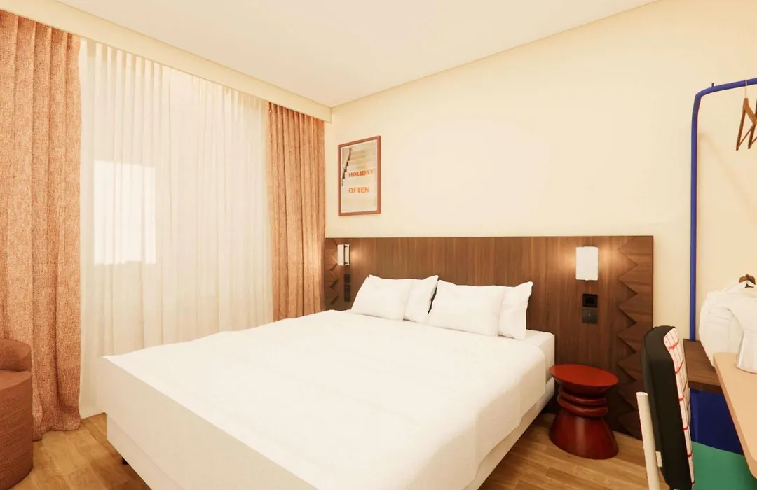 Ibis Styles Lyon Gerland-1